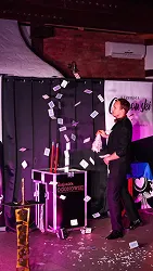 სათამაშო მოედანი და ანიმაციები ბავშვებისთვის Zalesie Mazury-ში