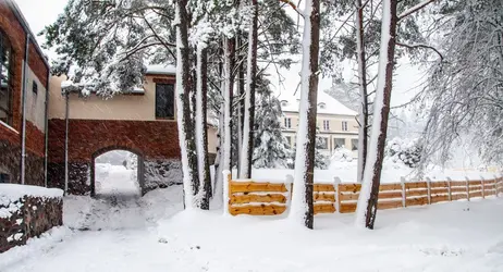 საოჯახო გართობა ღია ცის ქვეშ Zalesie Mazury-ში